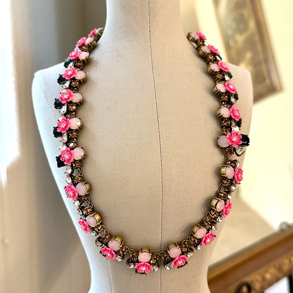 Gorgeous Vintage JCrew Crystal Statement Necklace - Picture 6 of 15